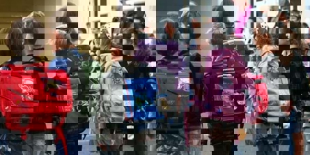 Børn med skoletasker